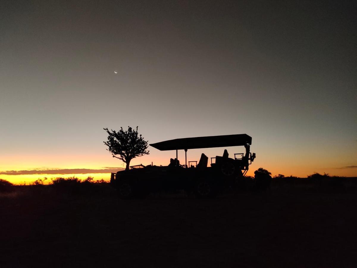 Sandune Game Lodge Gobabis Exteriör bild